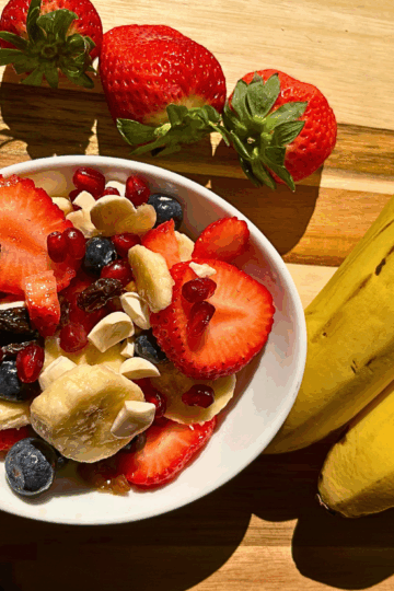 Raw Vegan Breakfast Bowl